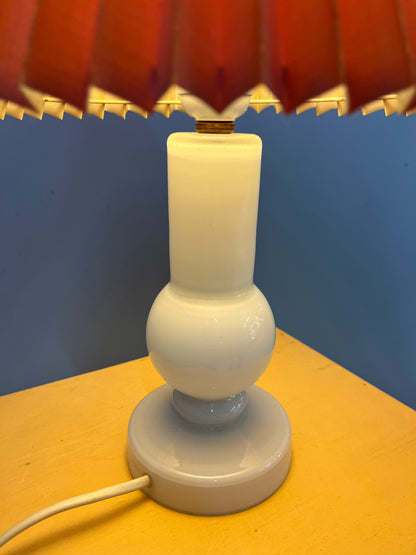 Tischlampe weiß Glas mit rosa Schirm