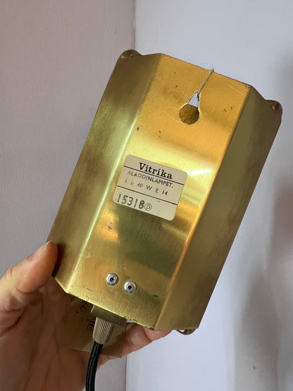 Vintage Wandleuchte Glas Messing von Vitrika