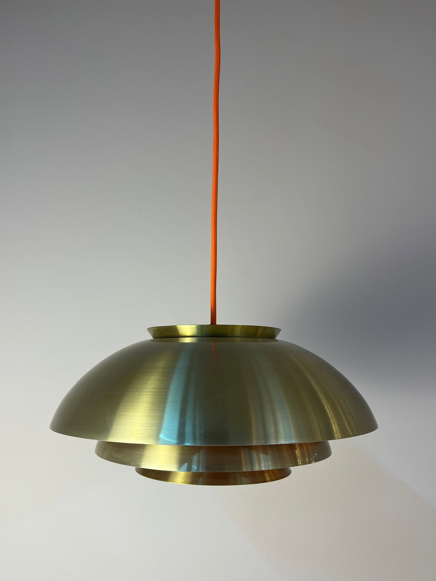 Vintage Lamellenlampe aus Dänemark gold orange