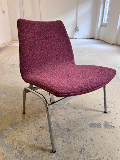 Vintage Sessel Lufthavnsstol von Anden Arkitekt für Duba Møbelindustri brombeer-pink Chrom