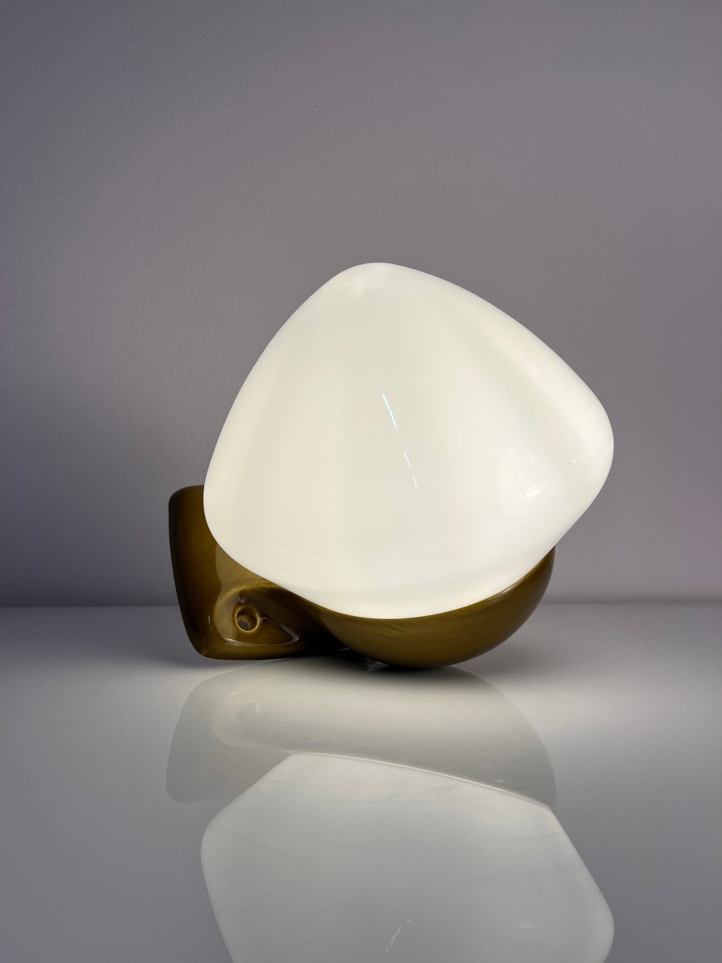 Vintage Wandlampe Modell 6030 von Sigvard Bernadotte für Ifö oliv
