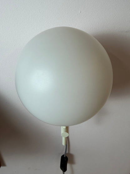 Vintage Wandlampe Opalglas von Max Bill für Temde