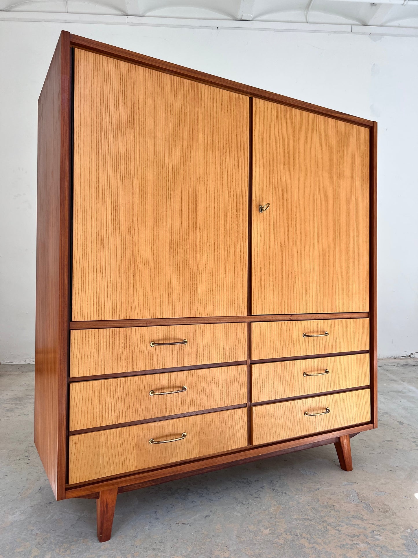 Vintage Wäscheschrank Herrenkommode für Gebr. Lübke
