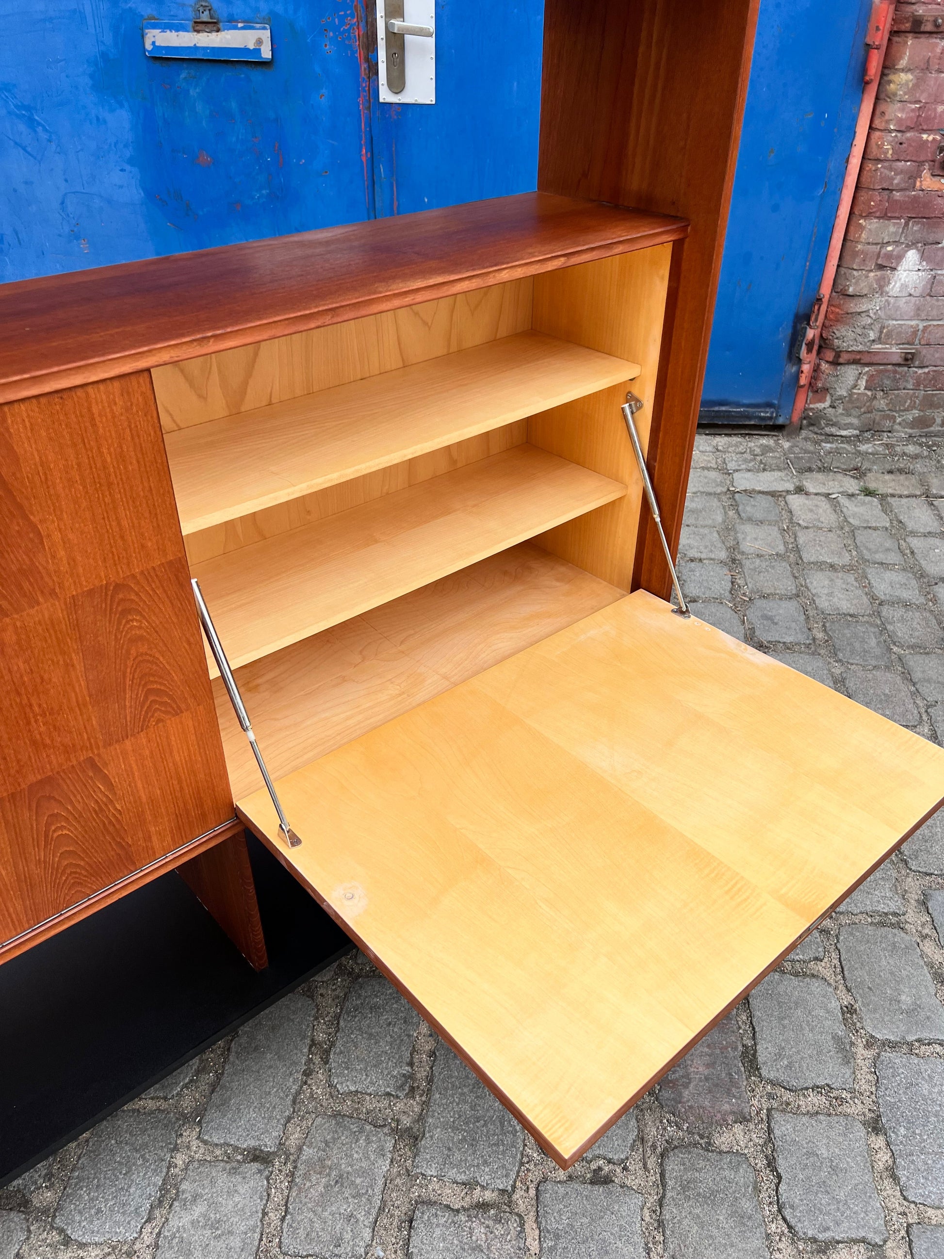 Vintage Schrankregal mit Minibar aus Teak, refurbished, braun schwarz, Dänemark