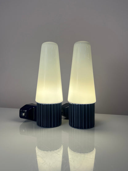 Set von 2 Vintage Wandlampe 6020 von Sigvard Bernadotte für Ifö blau