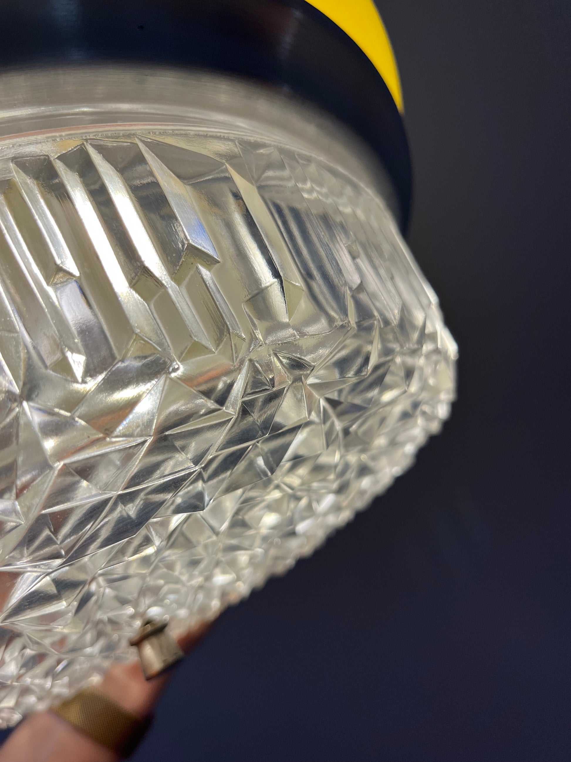 Vintage Hängelampe gelb Glas von Space Age