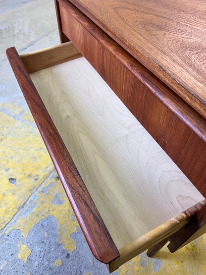 Vintage Nachtschrank Teak von Dänemark