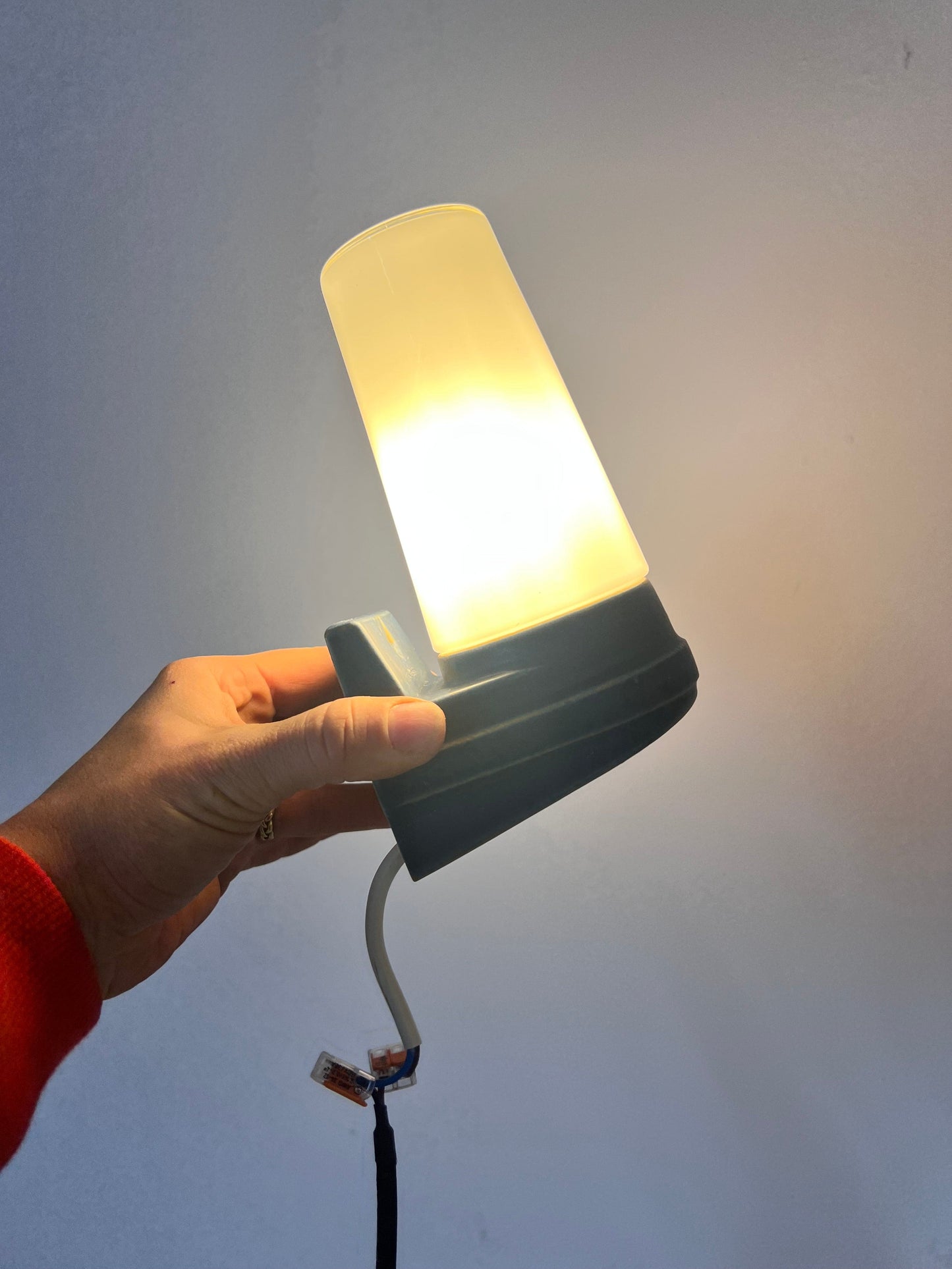 Wandlampe blau von Sigvard Bernadotte für Ifö