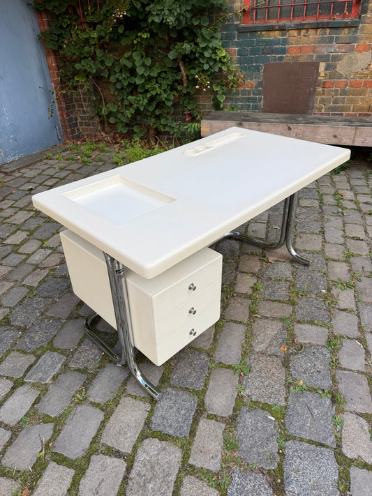 Vintage Schreibtisch Fiberglas und Chrom von 2 INN