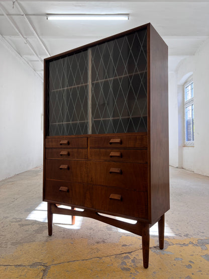 Vintage Vitrinenschrank aus Teak aus Dänemark, refurbished, Nussbaum, Braun, Glas