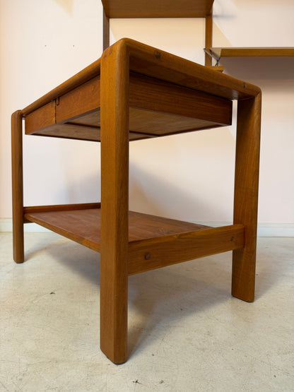 Beistelltisch Teak mit Schubladen und Ablage aus Dänemark