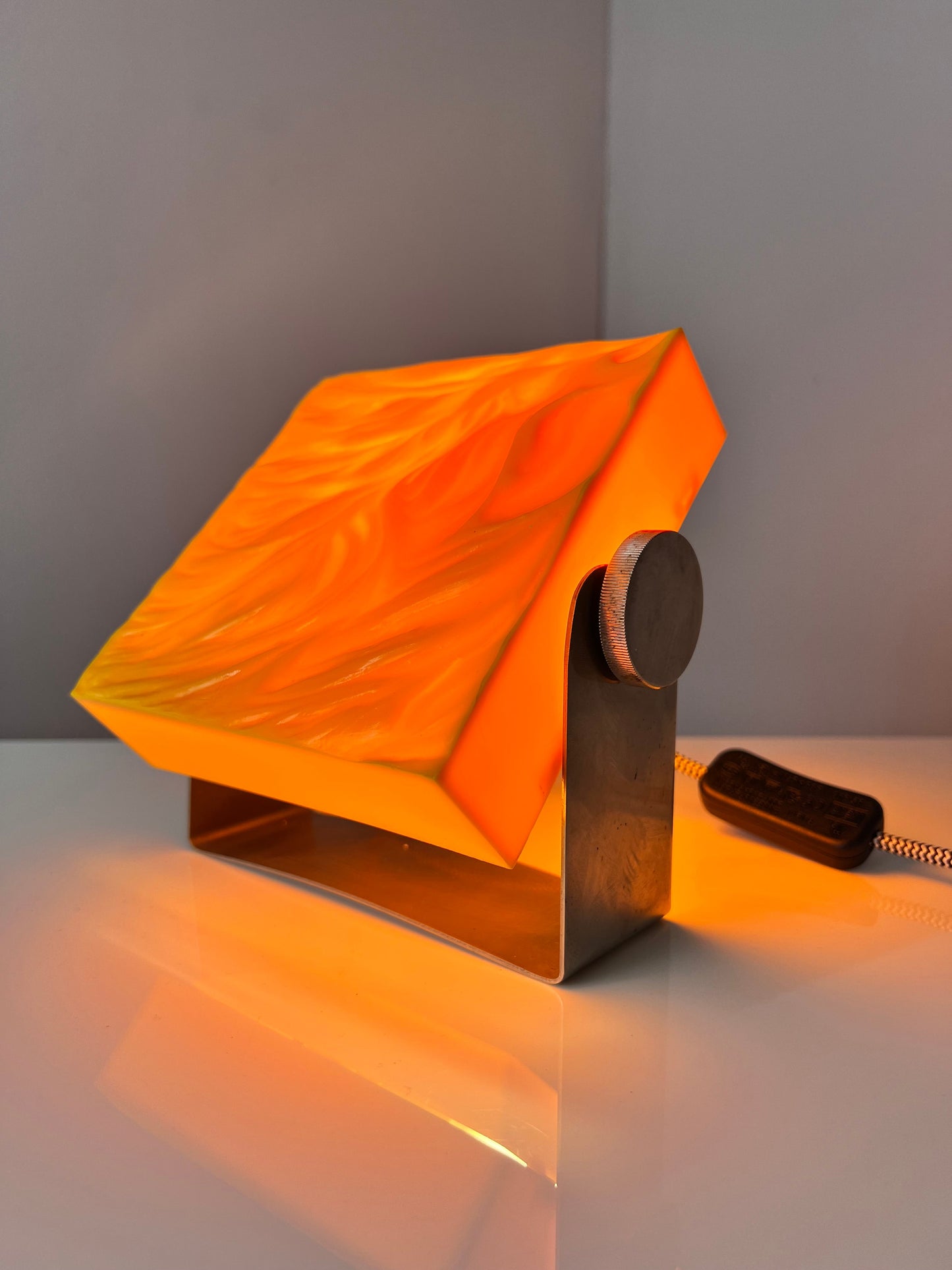 Tischlampe gelb von Uwe Mersch