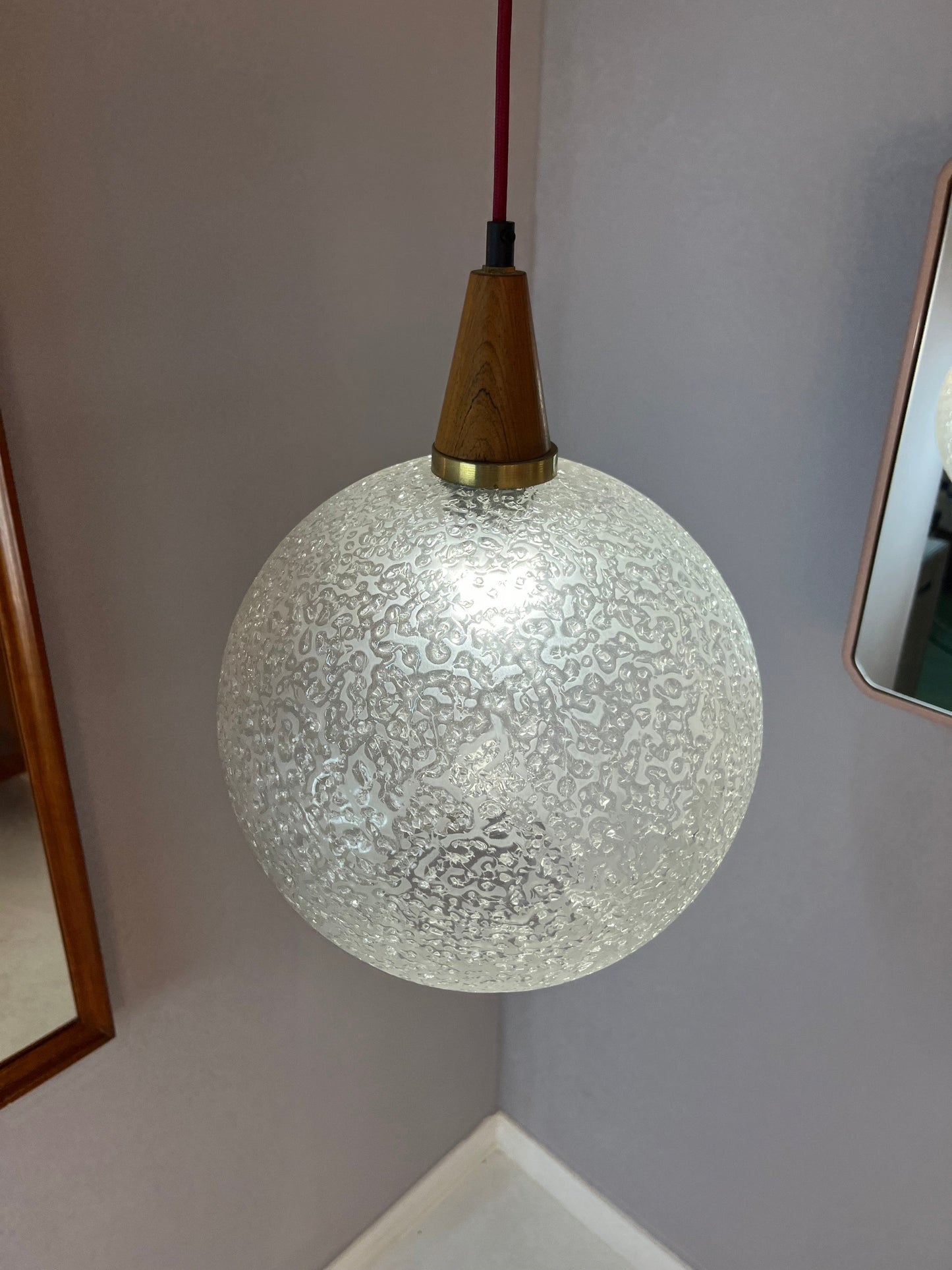 Lampe boule vintage en verre teck par Doria