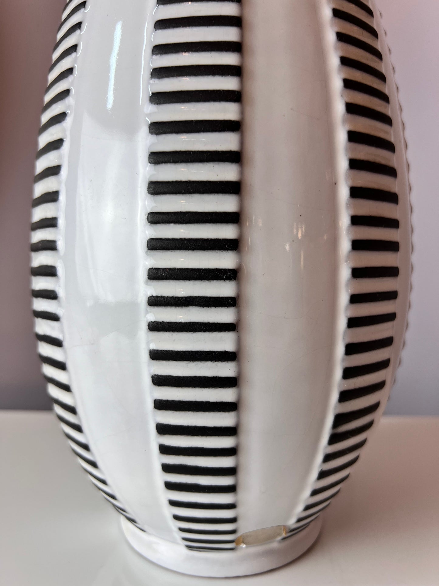 Vintage Vase Alaska A4 by Goldscheider Keramik white black