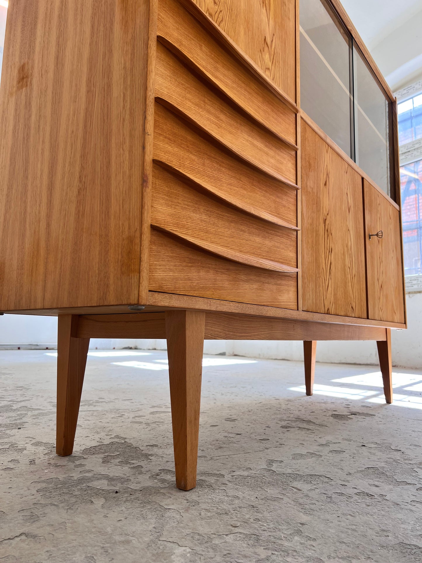 Vintage Highboard Typ 602/G von Franz Ehrlich für Hellerau Esche