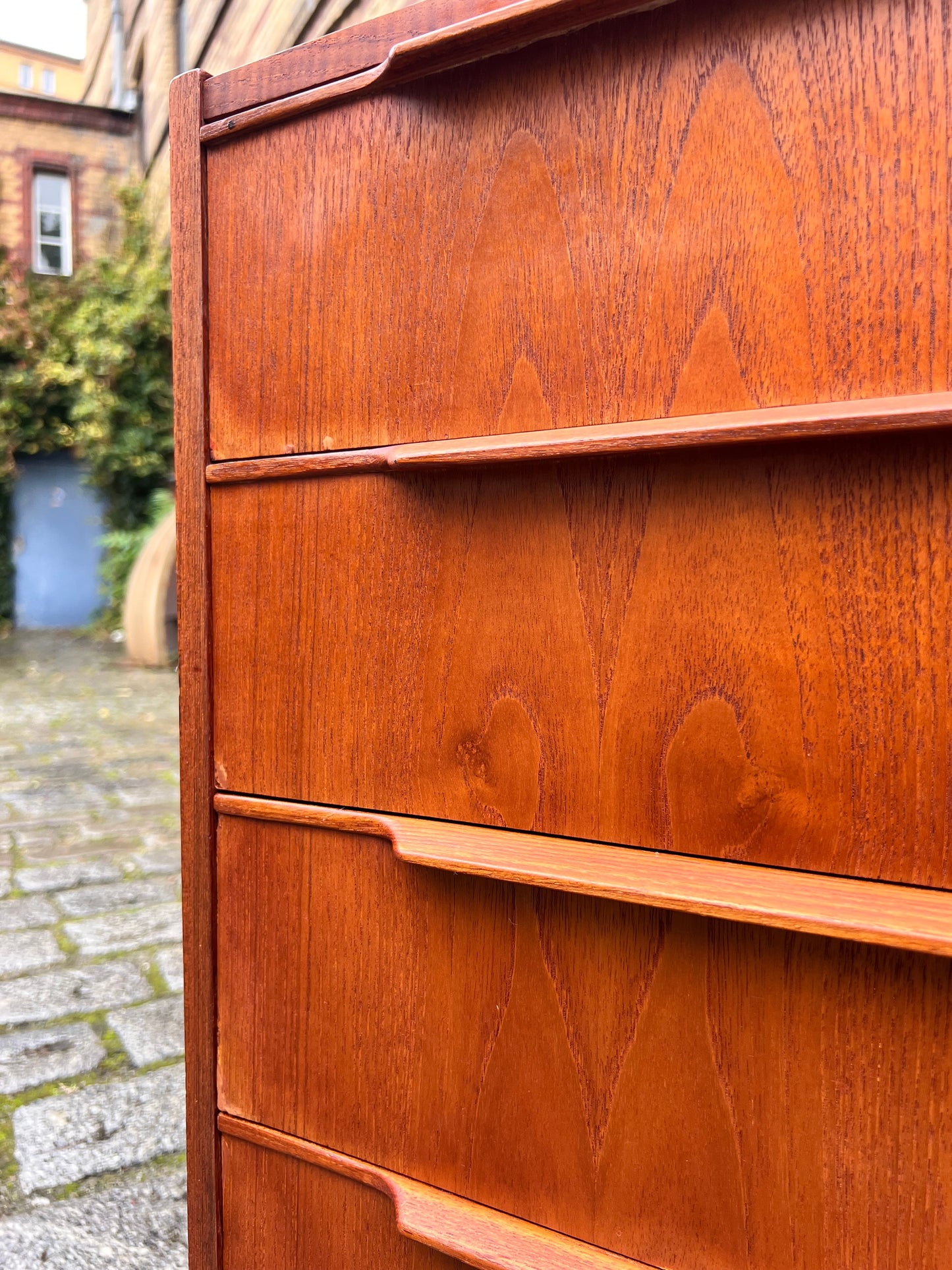 Vintage Kommode Teak mit Schloss aus Dänemark