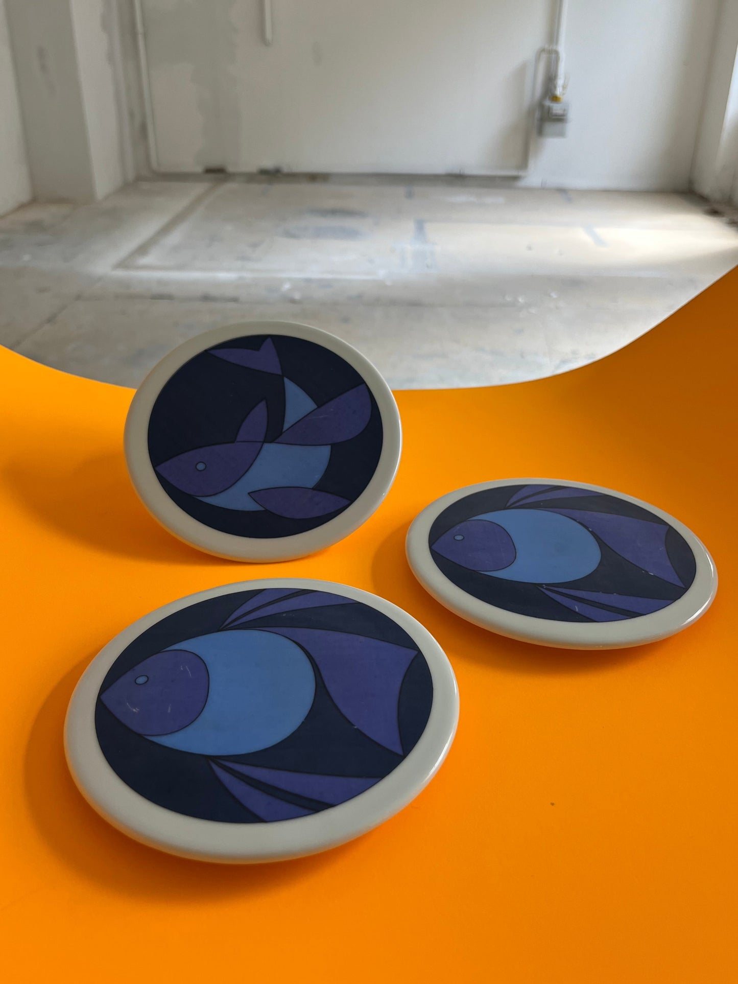 Assiette de collection vintage poisson bleu par Ib Antoni pour Bing &amp; Grøndahl lot de 3