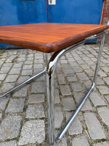 Vintage Esstisch Teak und Chrom im Space Age Design
