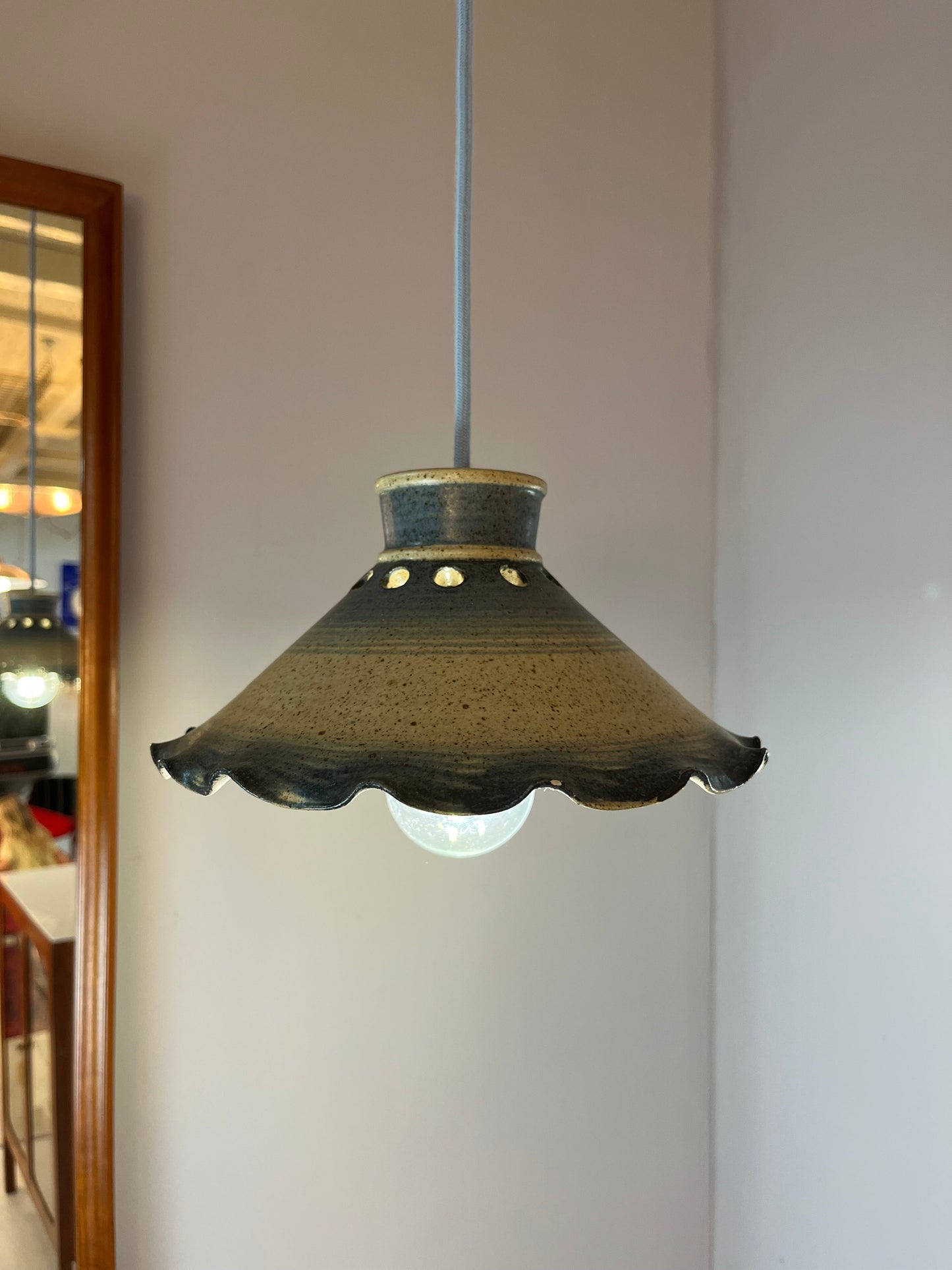 Vintage Hängelampe blau Keramik aus Dänemark