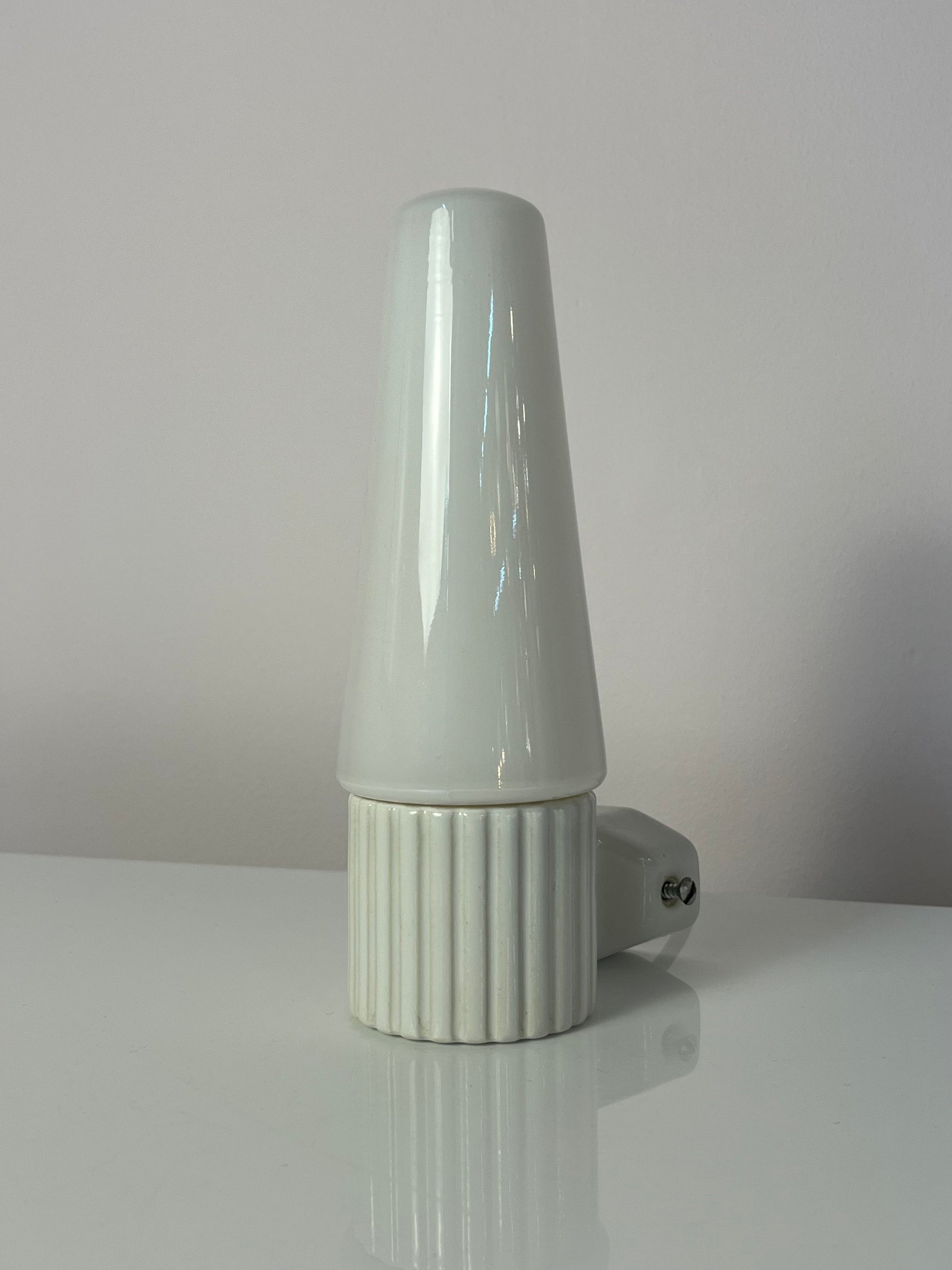 Vintage Wandlampe Modell 6020 von Sigvard Bernadotte für Ifö