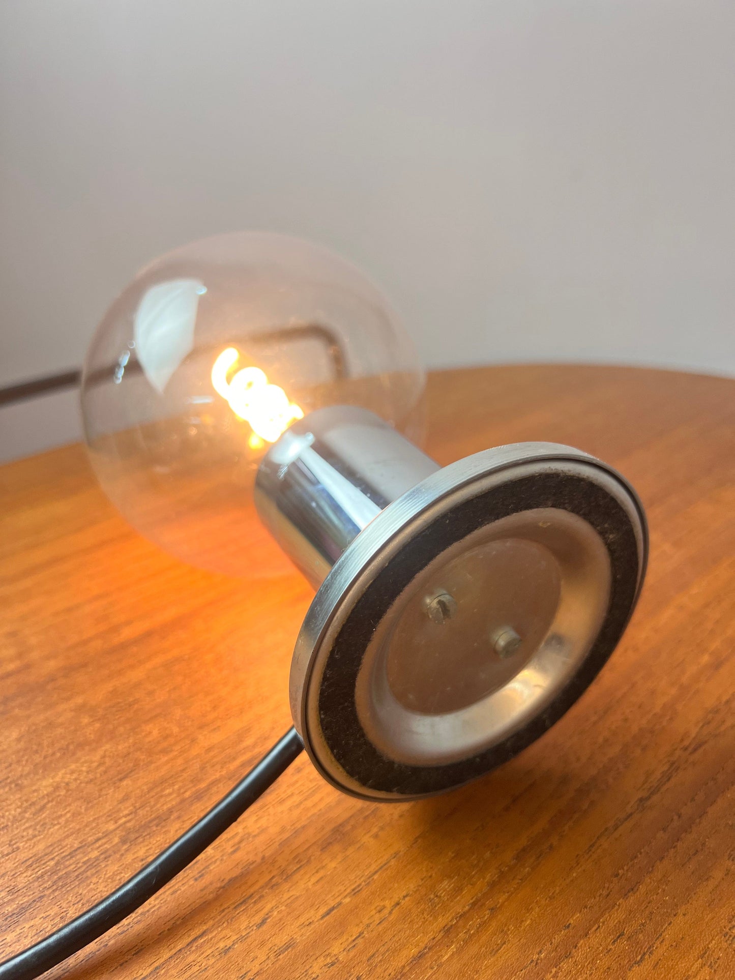 Vintage Tischlampe Big Globe Chrom von Motoko Ishii für STAFF