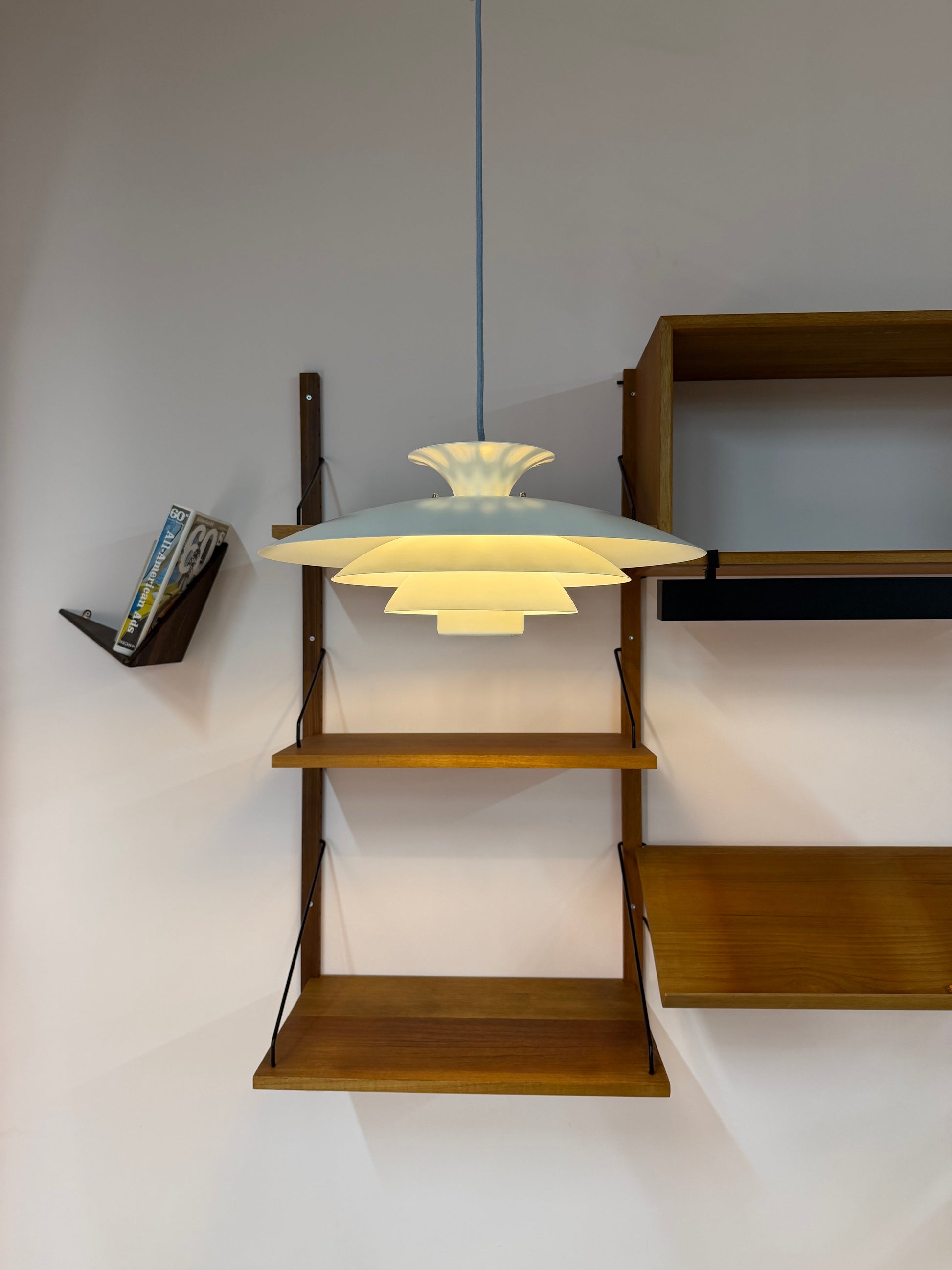 Vintage Lamellenpendelleuchte weiß von Formlight