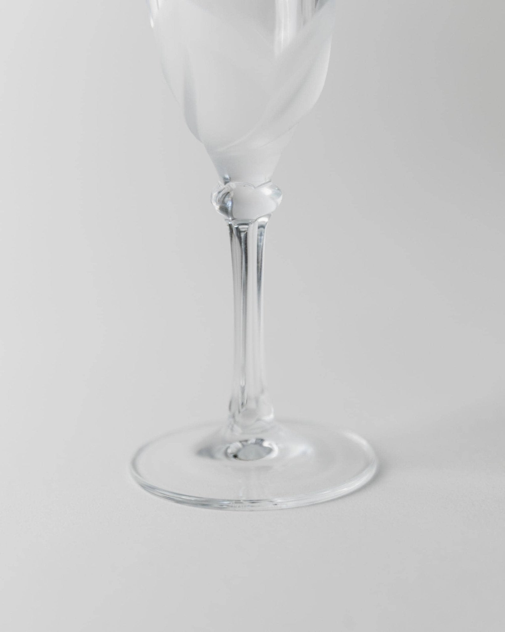 Vintage Champagnerglas Set von 6 von J.G. Durand für Durand mit mattem Blumendetail