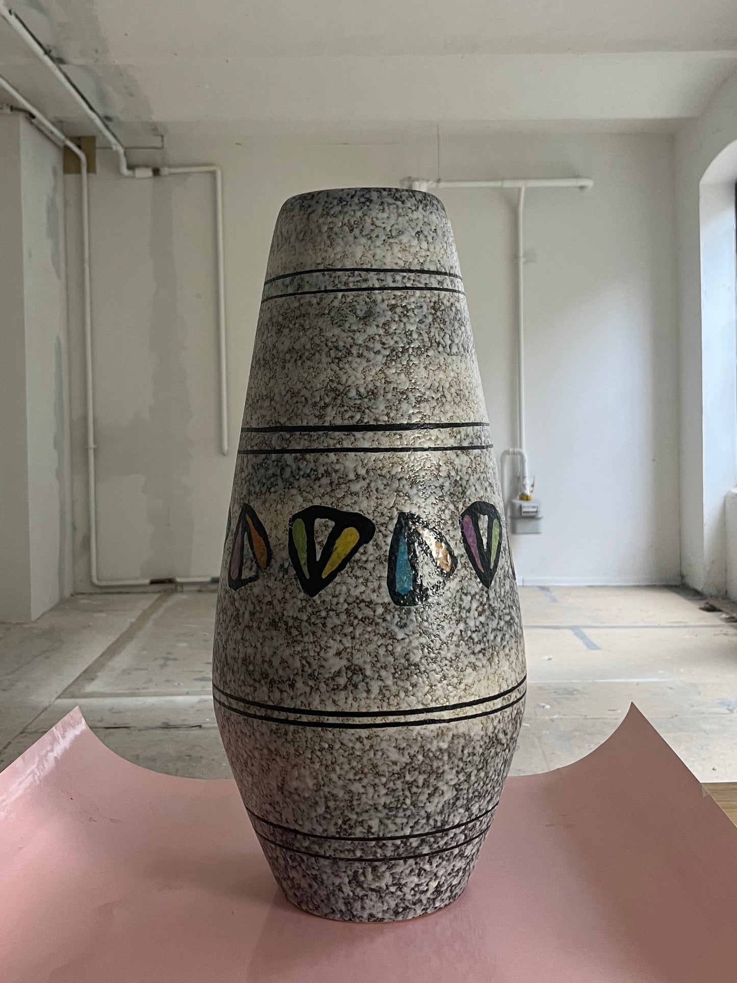 Vintage floor vase 613-60 white-grey by Bay Keramik West Germany