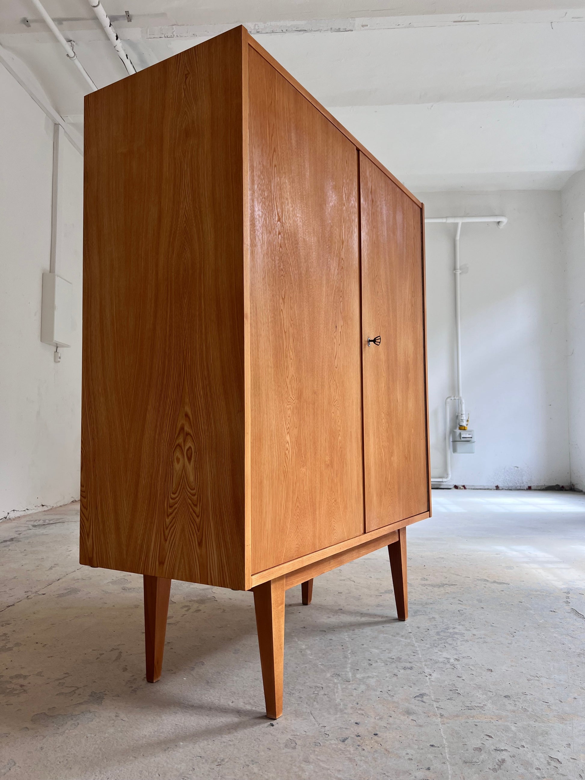 Vintage Schrank Typ 602/B Esche von Franz Ehrlich für Hellerau