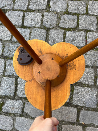 Beistelltisch Kleeblatt Teak aus Dänemark