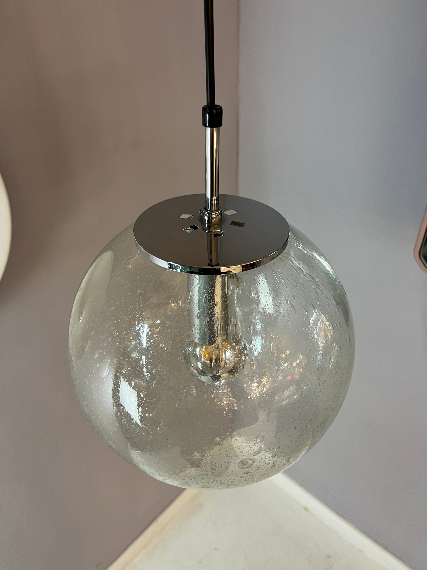 Vintage Kugellampe Einschlussglas Chrom von Glashütte Limburg