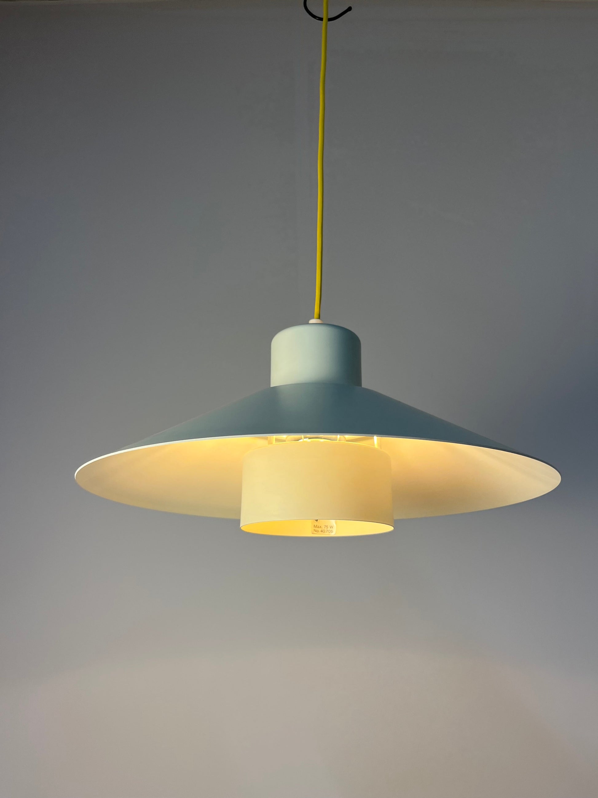 Vintage Lamellenlampe weiß von Lyskær Belysning