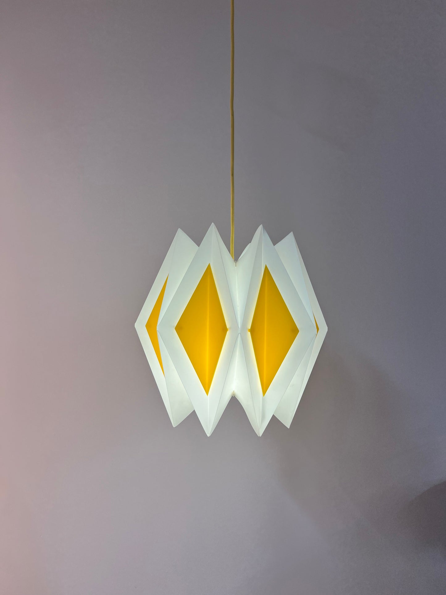 Vintage Hängelampe "Harlekin" von Lars Ejler Schiøler für Høyrup Light
