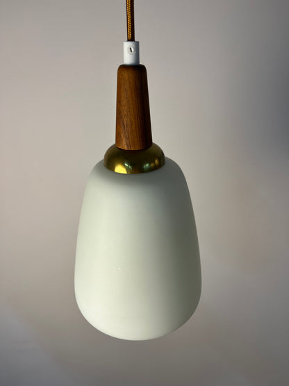 Vintage Hängelampe Opalglas mit Teak und Messing aus Dänemark