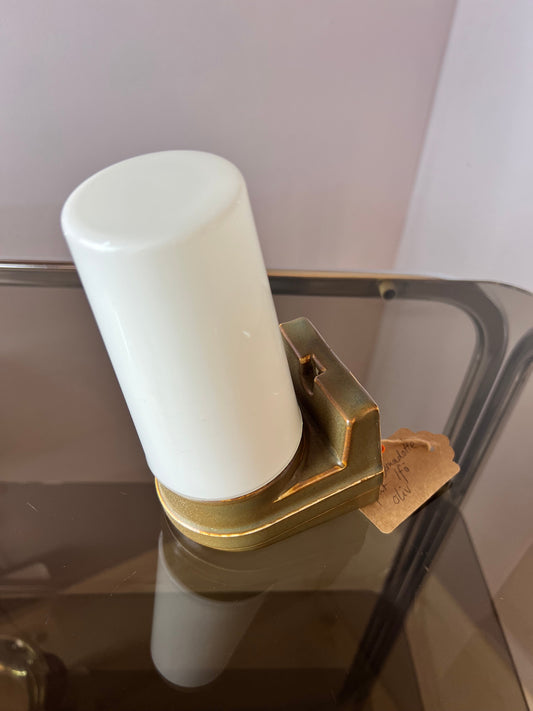 Wandlampe Modell 6080 oliv von Sigvard Bernadotte für Ifö