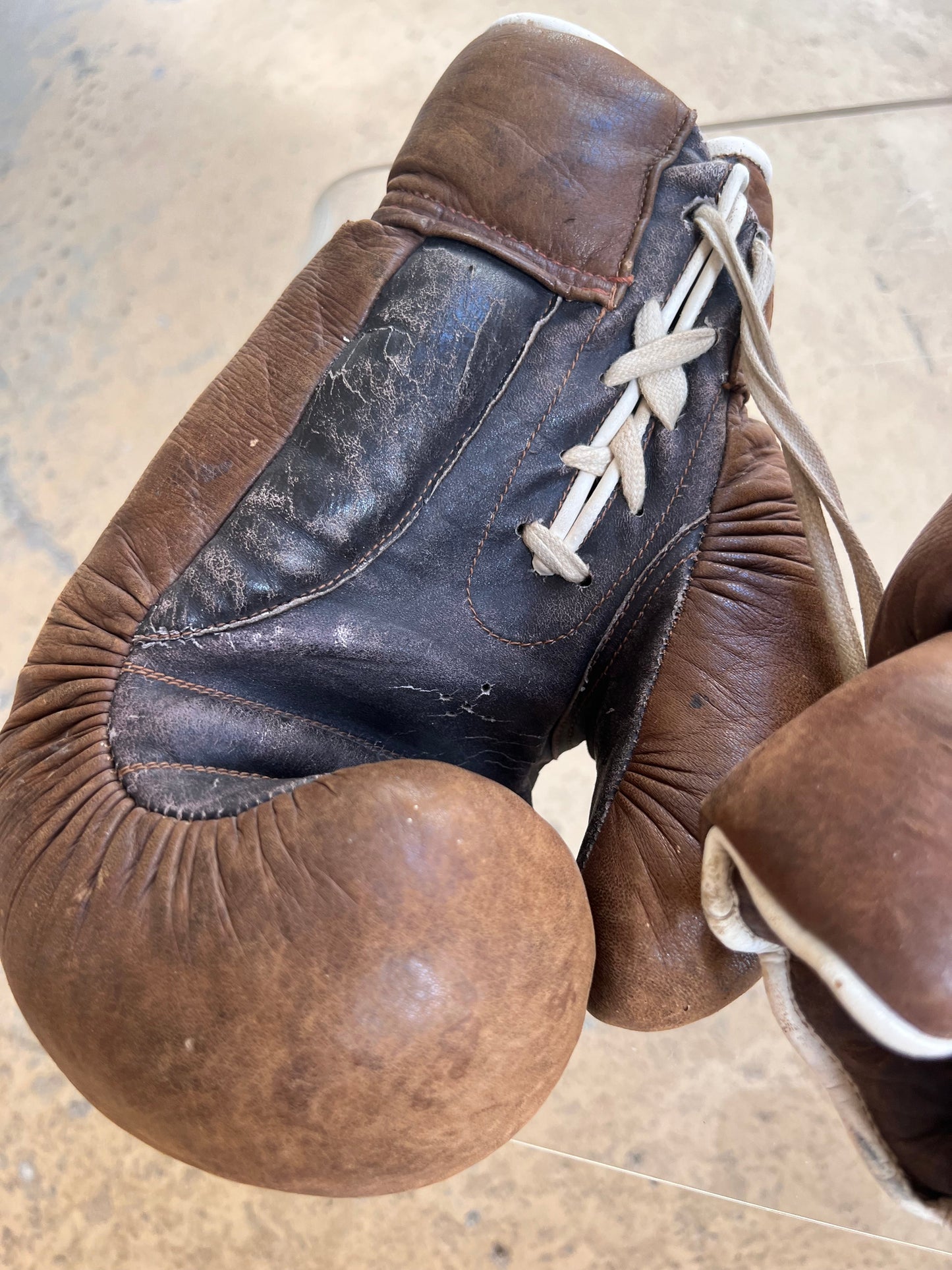 Boxing gloves brown genuine leather