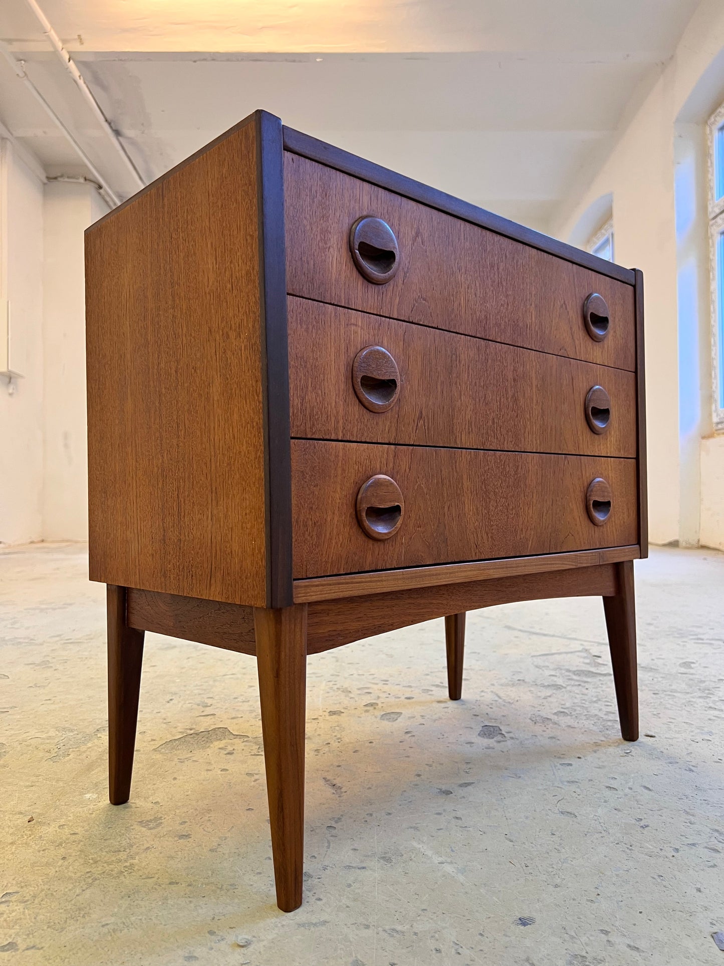 Vintage Kommode Teak aus Dänemark, 3 Schublade, braun refurbished