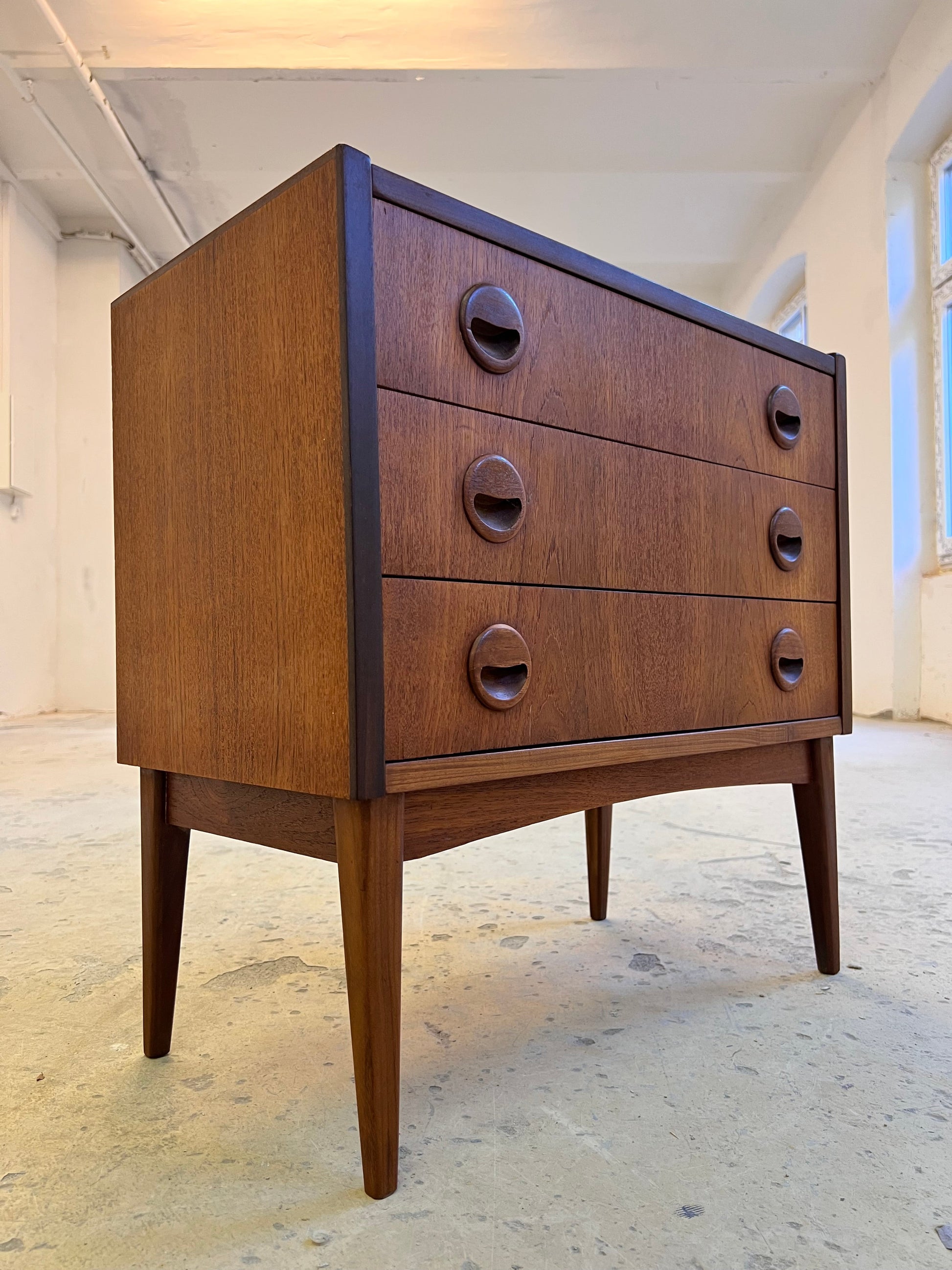 Vintage Kommode Teak aus Dänemark, 3 Schublade, braun refurbished