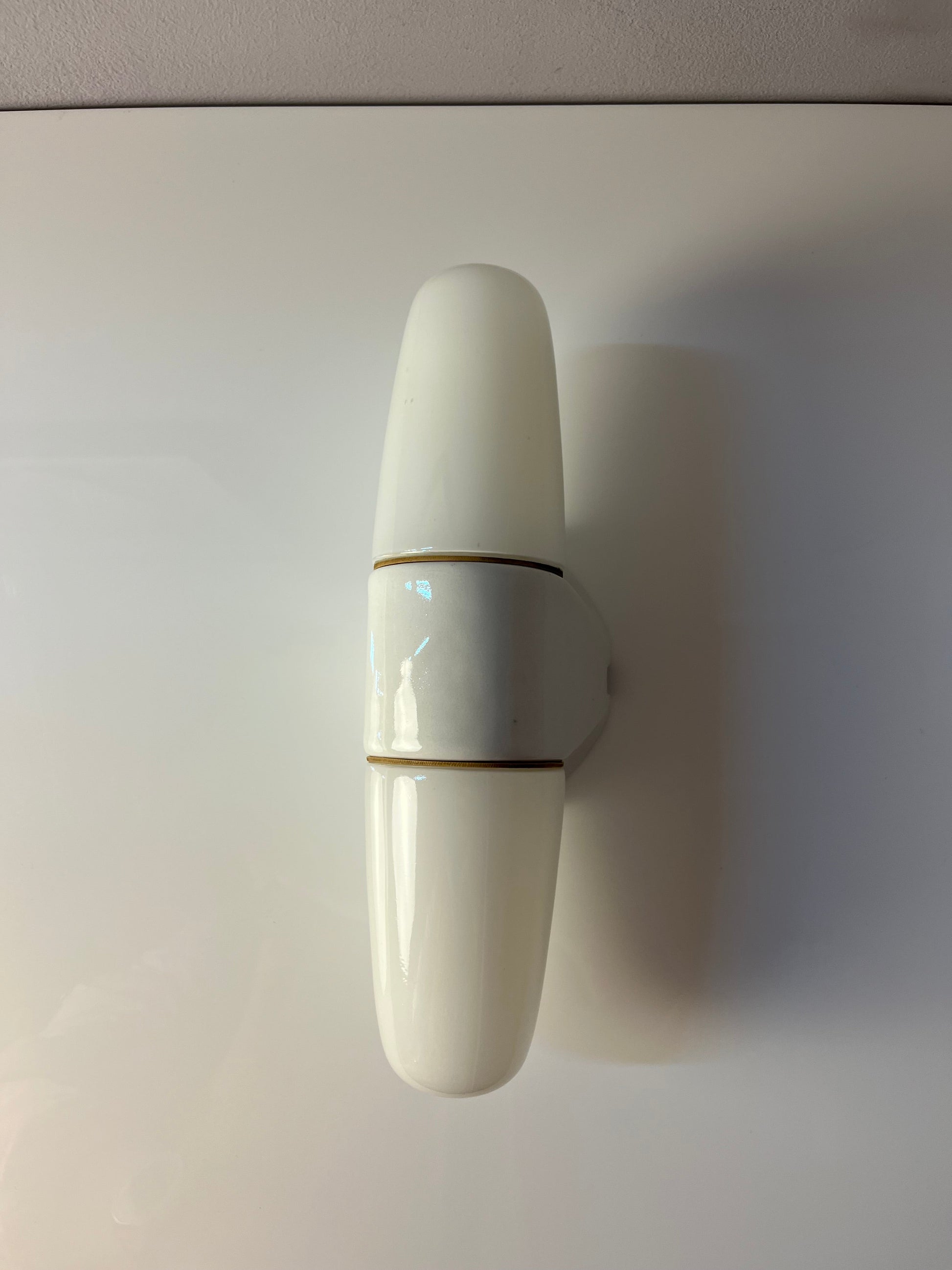 Vintage Wandleuchte Modell 6068 weiß von Wilhelm Wagenfeld für Lindner