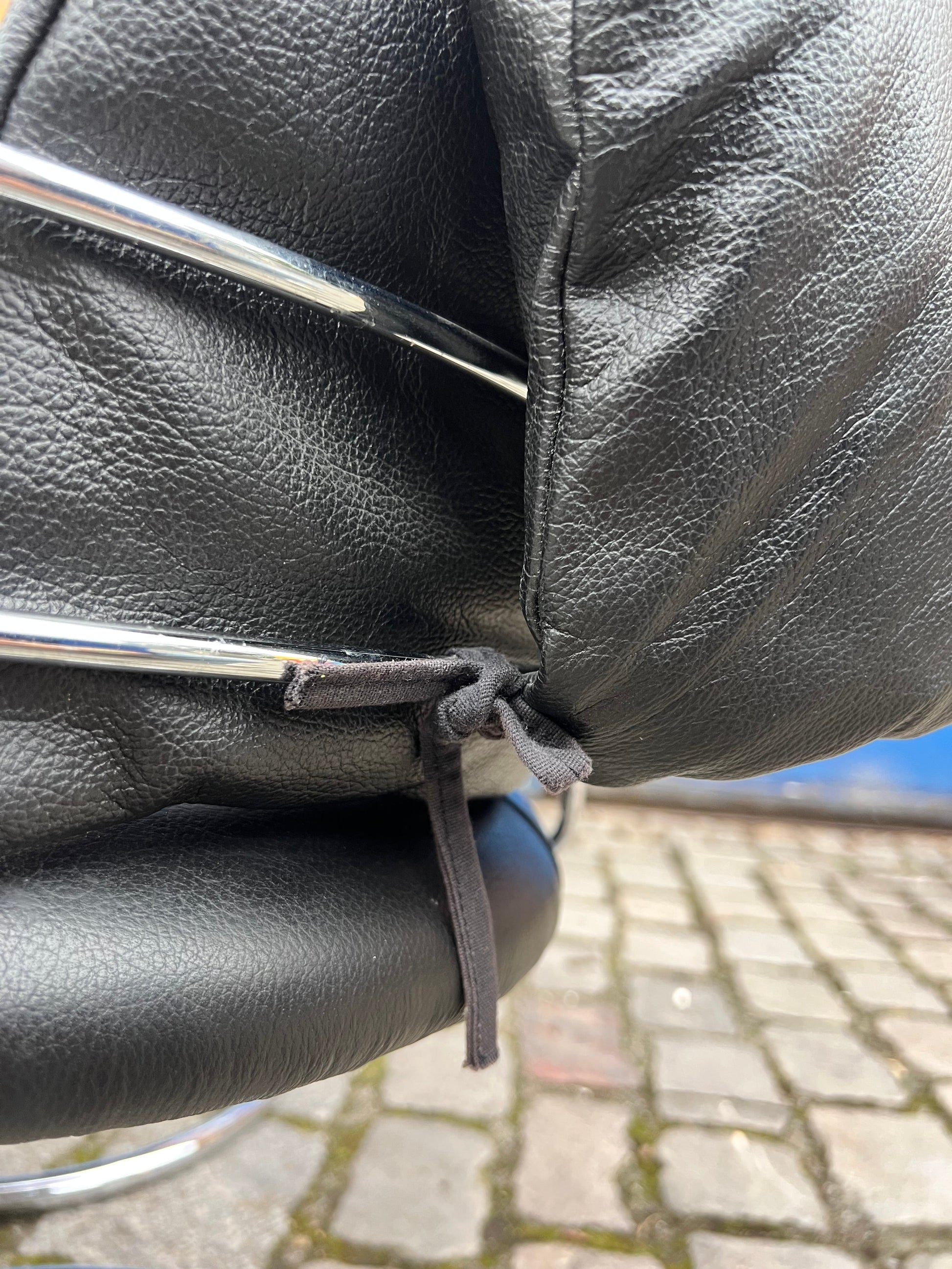 Freischwinger Echtleder Chrom aus Italien