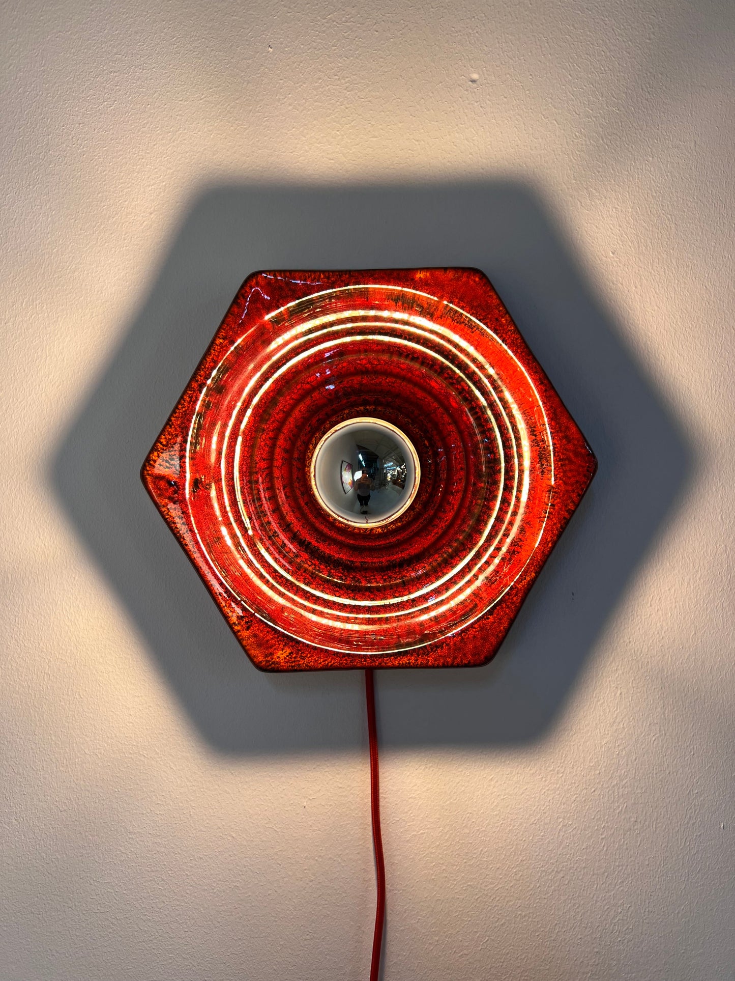 Vintage Wandlampe aus roter Keramik von Hustadt Leuchten