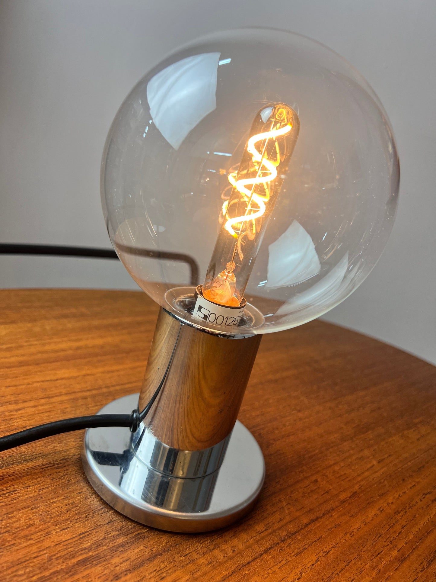 Vintage Tischlampe Big Globe Chrom von Motoko Ishii für STAFF