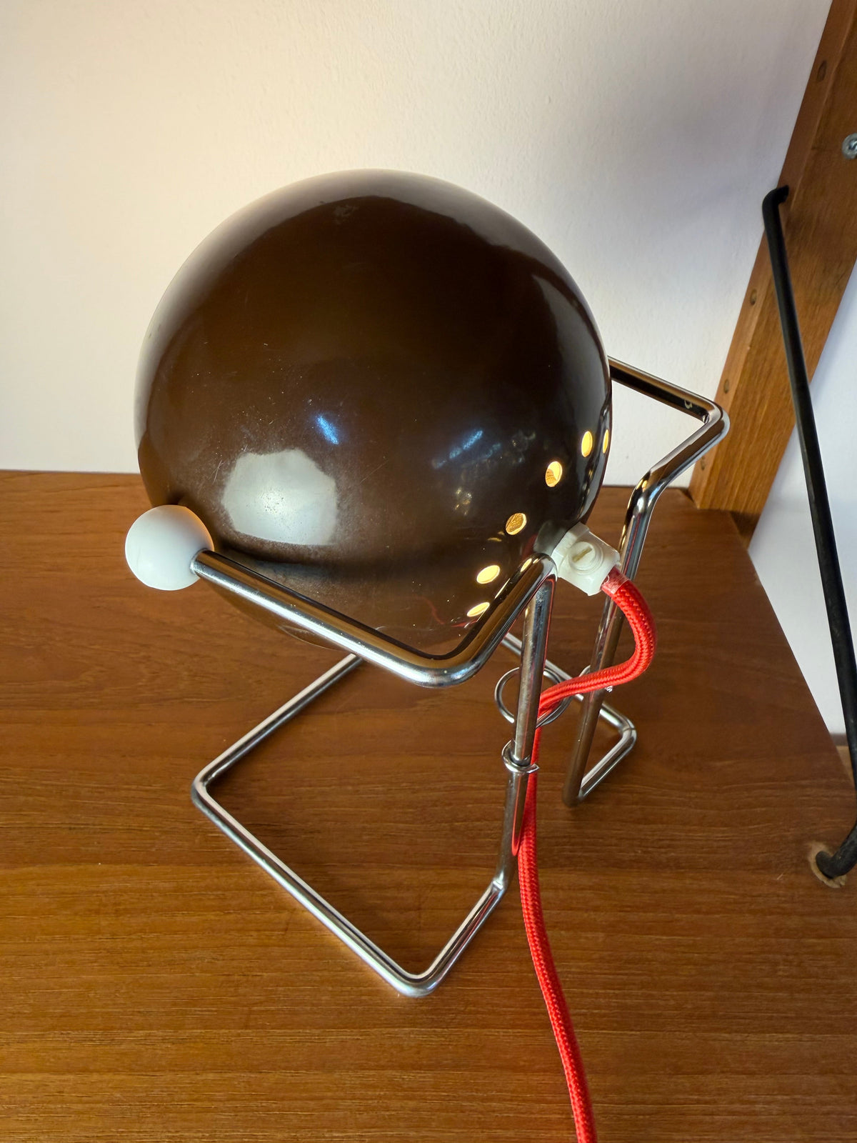 Vintage Kugel-Tischlampe aus Dänemark, Metall in Braun und Silber