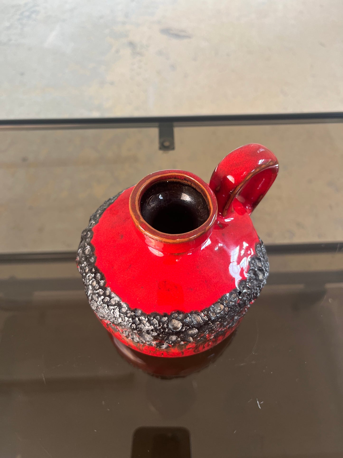 Vintage Vase 210 rot schwarz von Kreutz für Kreutz Keramik Lava-Glasur
