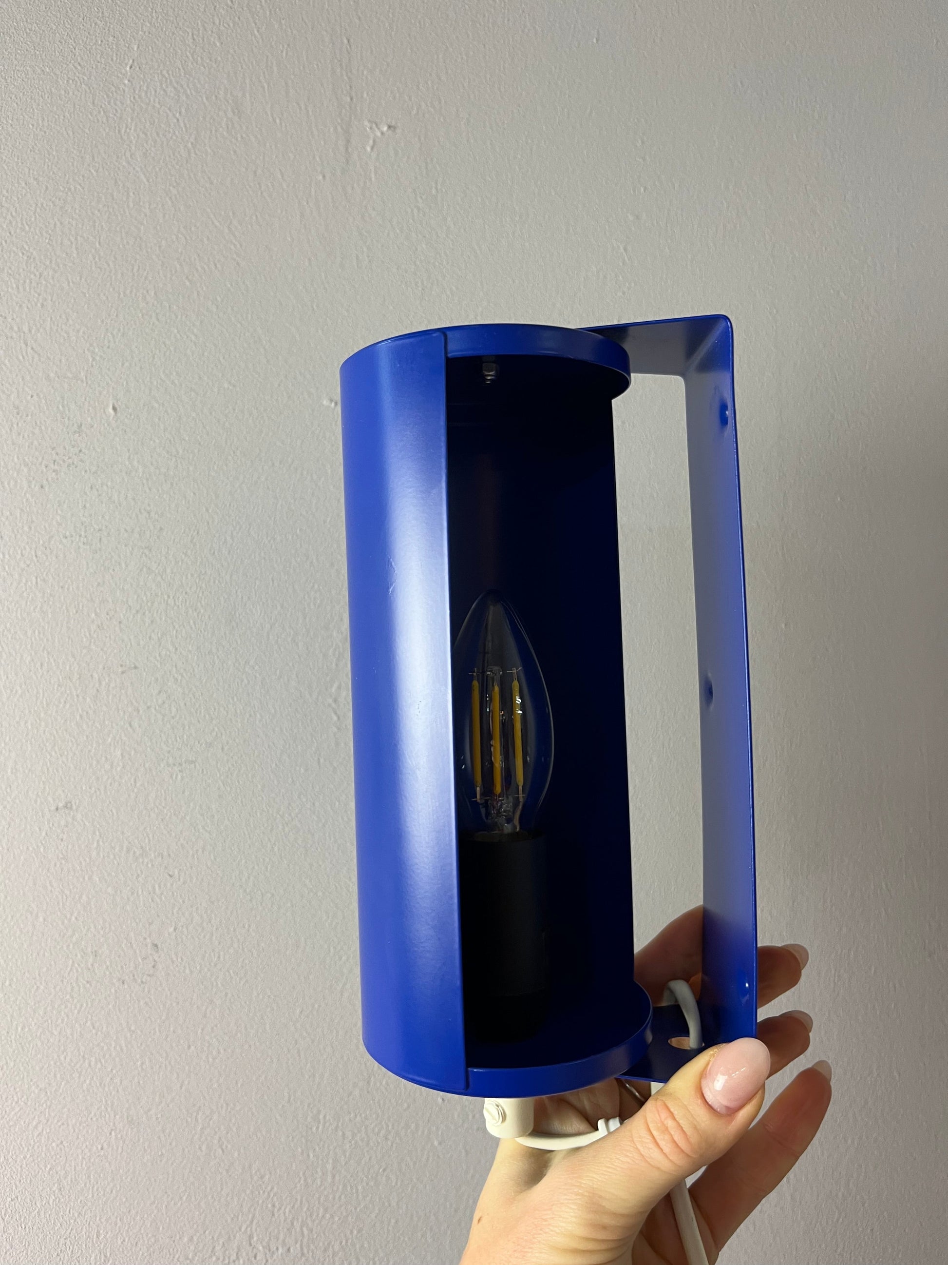 Vintage Wandleuchte Lod königsblau von IKEA