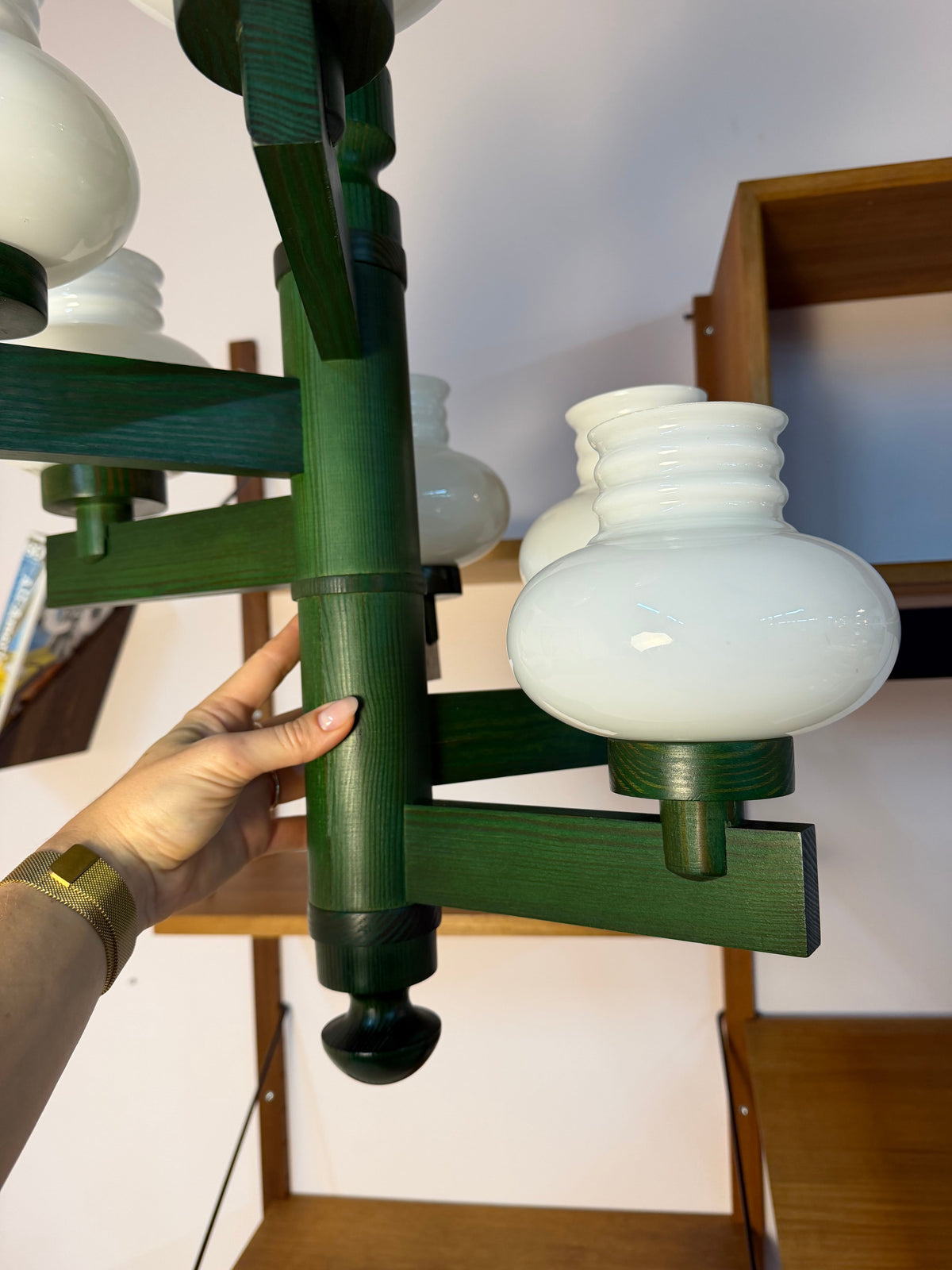 Kronleuchter aus Holz und Opalglas, 6-flammig, Grün
