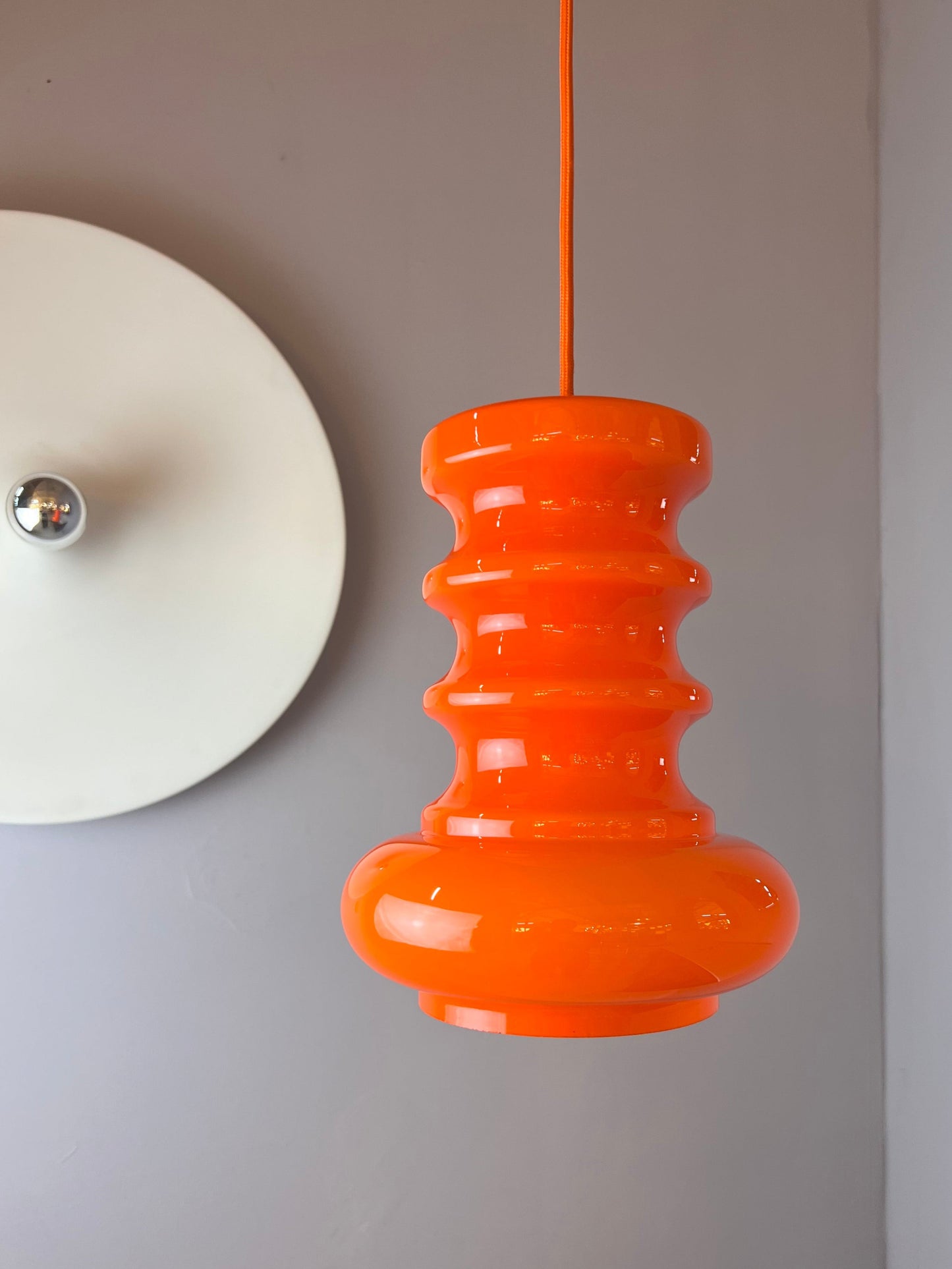 Lampe suspendue vintage en verre orange
