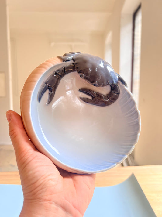 Vintage bowl crab type 3131 by Jorgen Baslov for Royal Copenhagen