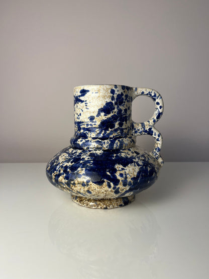 Vintage Karaffe blau gesprenkelt von Marei Keramik