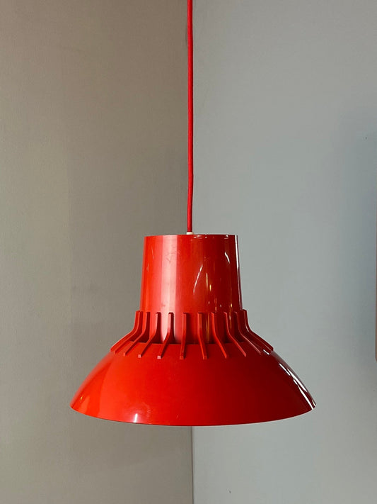 Vintage Hängelampe Solar von Svend Middelboe für Nordisk, rot, Kunststoff